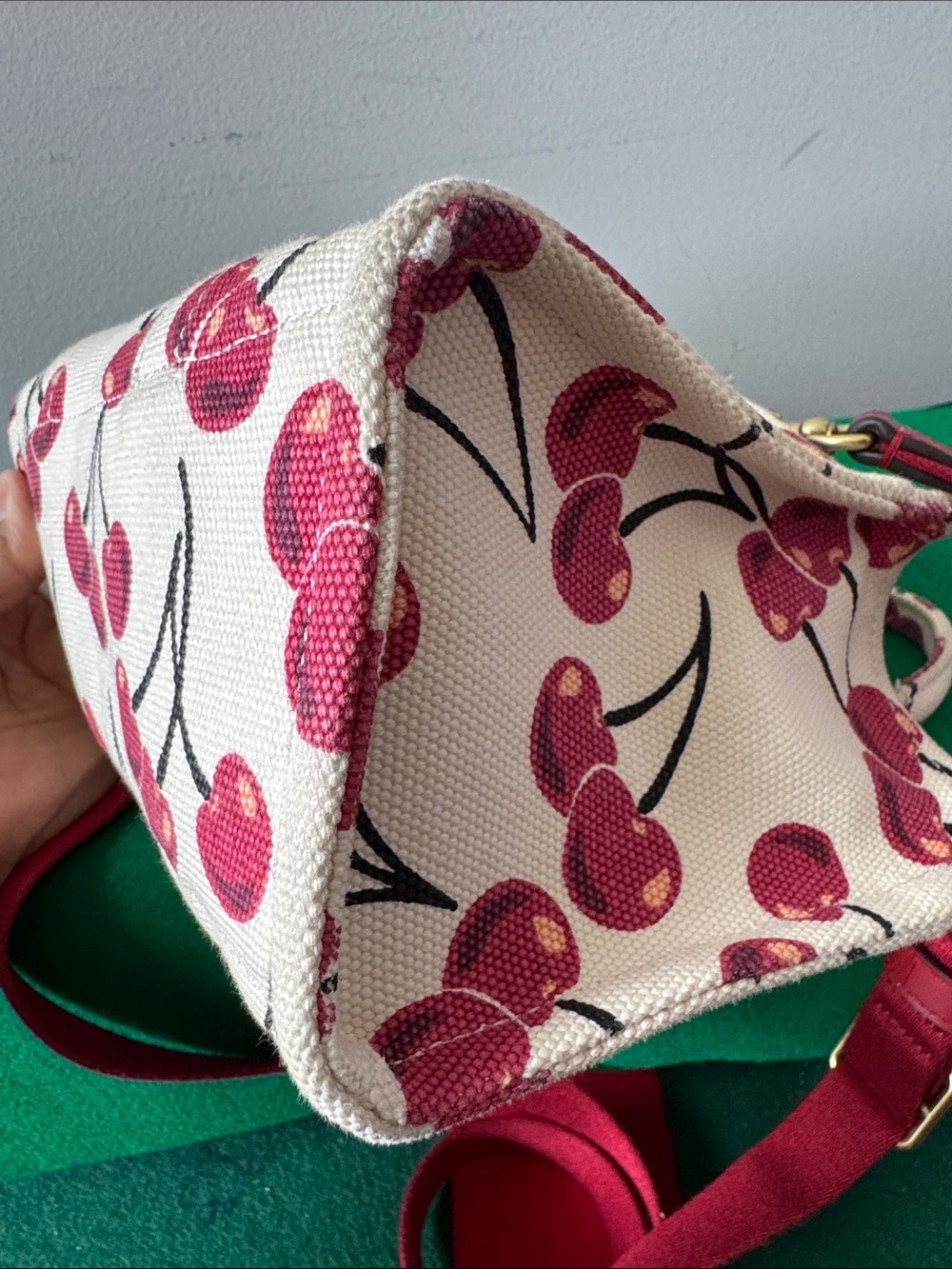 🍒Coach Cream Canvas Mini Tote with Pink Cherry Print and ❤️red Strap🍒 - Picture 16 of 17
